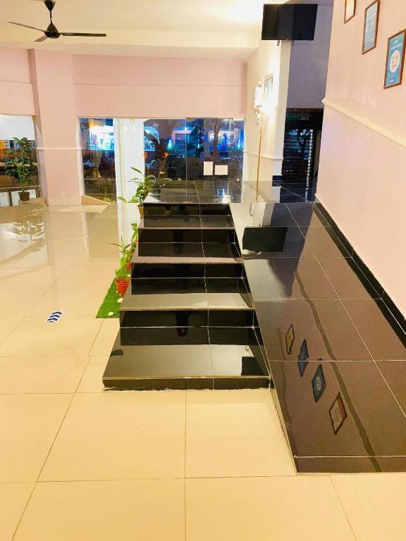 Sun Sega Hotel Perai Exterior foto